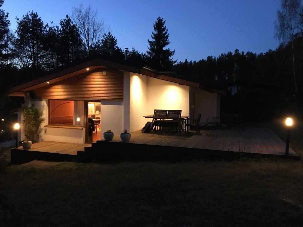 Vila Majkowka Lakie Exteriér fotografie
