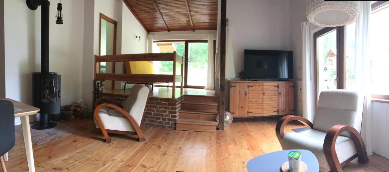 Vila Majkowka Lakie Exteriér fotografie