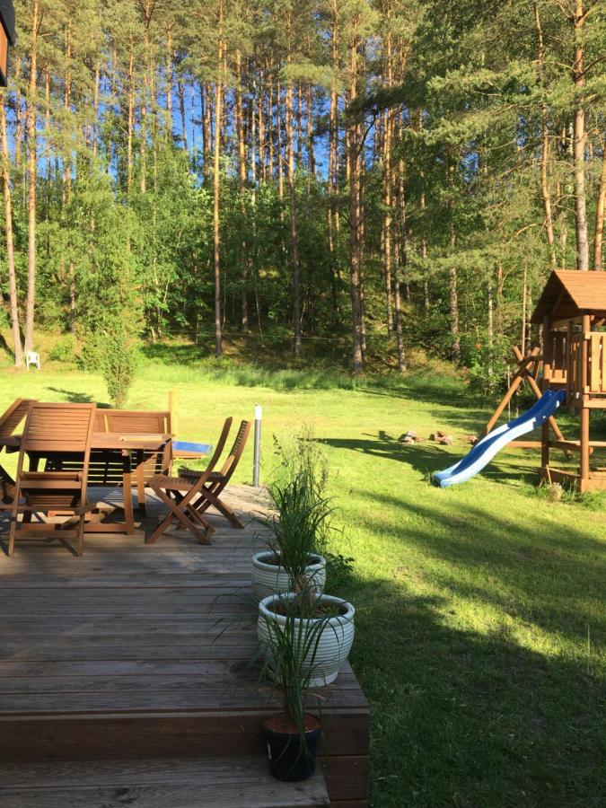 Vila Majkowka Lakie Exteriér fotografie